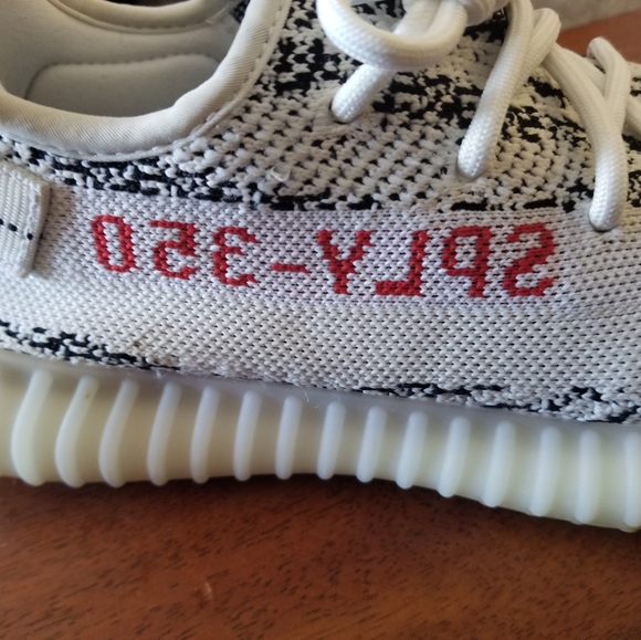 Yeezy boost 350 V2 'Zebras' - Picture 6 of 7